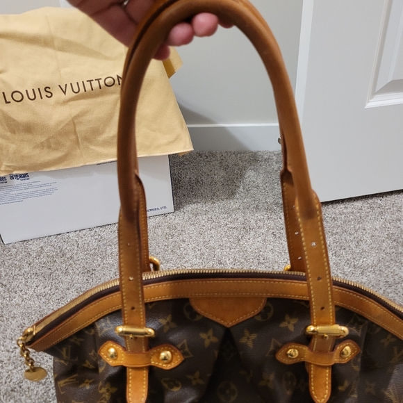 Louis Vuitton Tivoli monogram GM shoulder bag - Picture 11 of 17